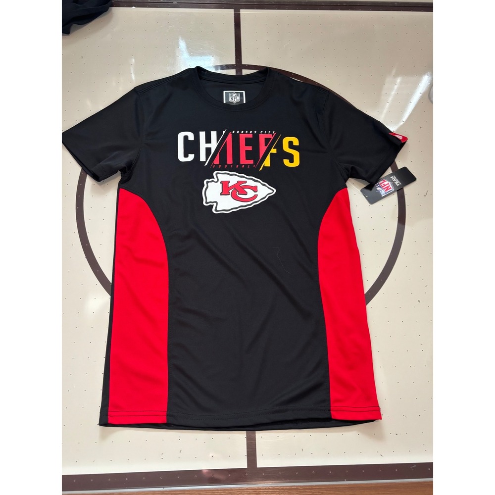 192 NFL Team Apparel Kansas City Chiefs T-Shirt Mens Small Black Red